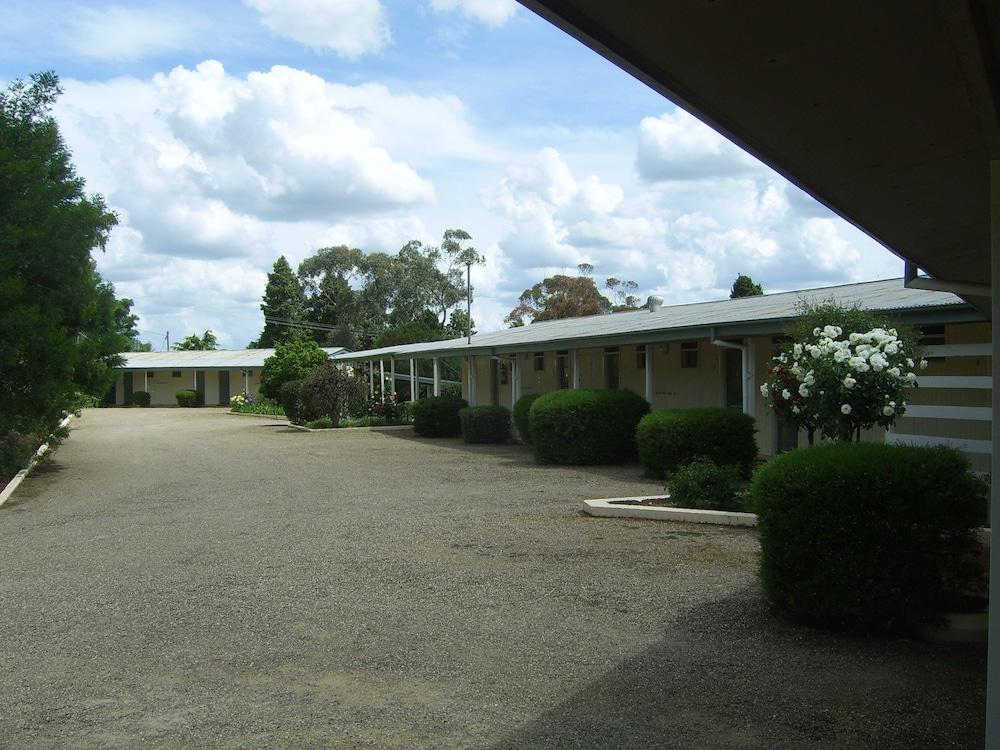 Garden Motor Inn Gundagai Zewnętrze zdjęcie