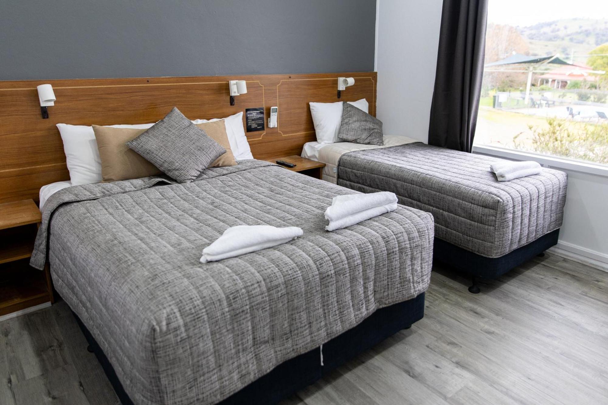 Garden Motor Inn Gundagai Zewnętrze zdjęcie