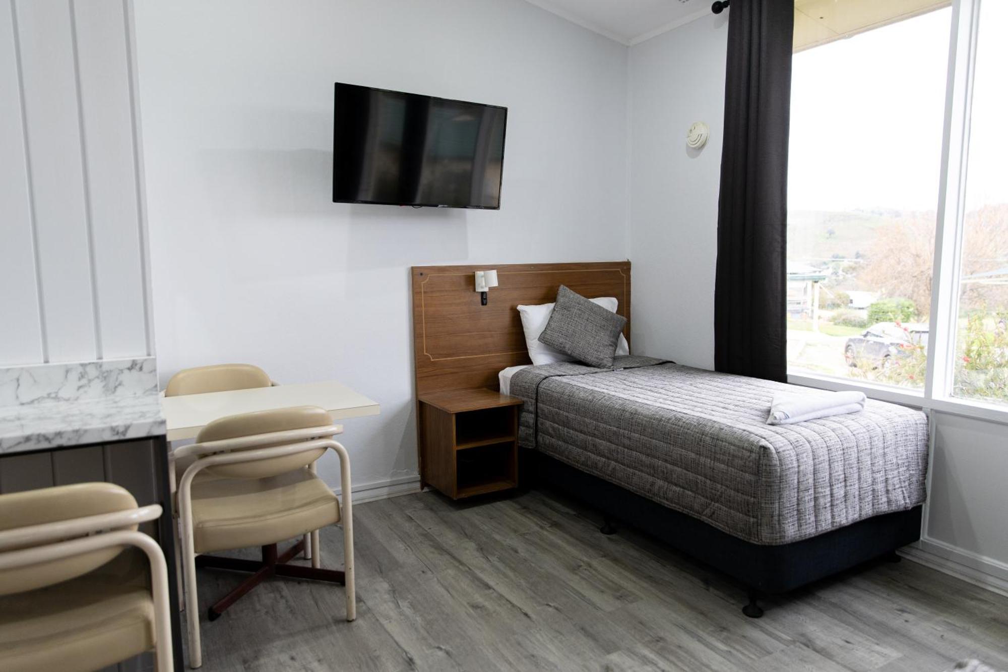 Garden Motor Inn Gundagai Zewnętrze zdjęcie